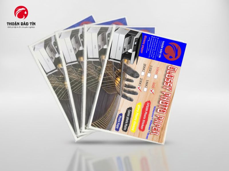 Sử dụng giấy in ảnh A4 1 mặt bóng để in hình sản phẩm bán hàng online chất lượng cao.