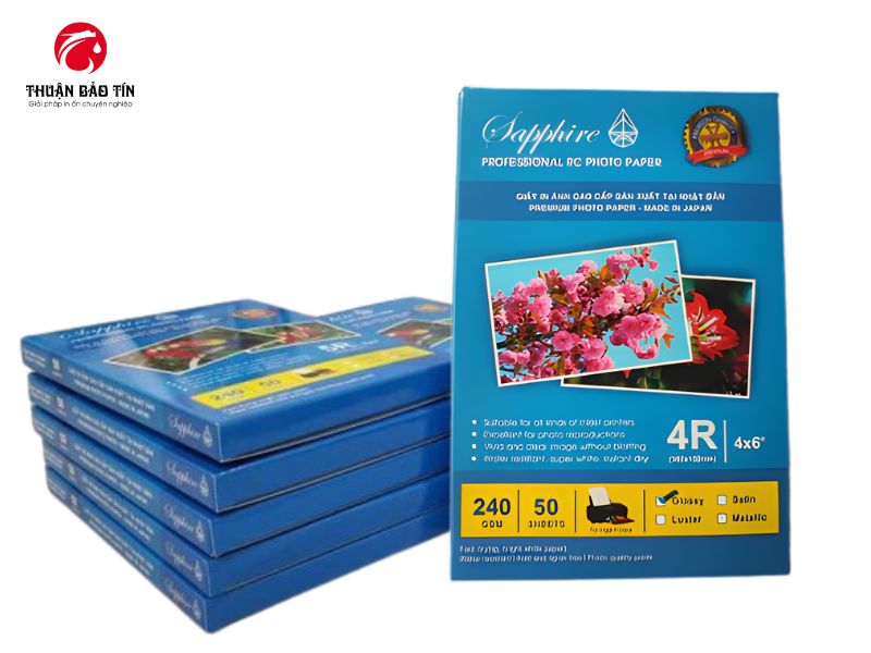 Giấy in ảnh Sapphire 10×15 mặt bóng giúp tăng độ tương phản và chiều sâu hình ảnh.