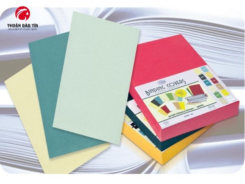 Giấy in thích hợp cho các ấn phẩm quảng cáo, brochure, giúp hình ảnh sắc nét và chất lượng cao