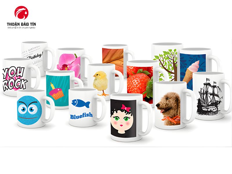 Ly sứ in chuyển nhiệt in hình theo yêu cầu với màu sắc sắc nét và bền đẹp theo thời gian.