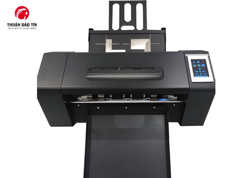 Quy trình cắt tự động bằng máy cắt bế Decal lên giấy tự động B13 Plus trong sản xuất số lượng lớn