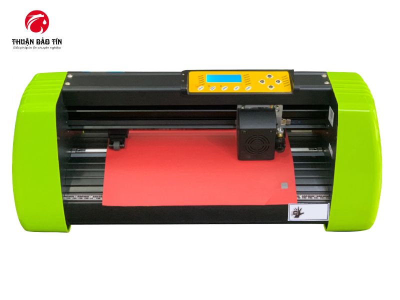 Máy cắt bế Decal Refine AC-450 là giải pháp cắt decal khổ A3 hiệu quả cho ngành quảng cáo và in ấn.