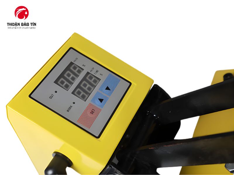 Máy ép nhiệt phẳng 38x38 hỗ trợ ép đa dạng vật liệu như vải, gỗ, gốm