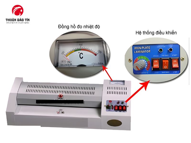 Máy ép Plastic YT320 rulo lớn cho khả năng ép tài liệu nhanh và ổn định