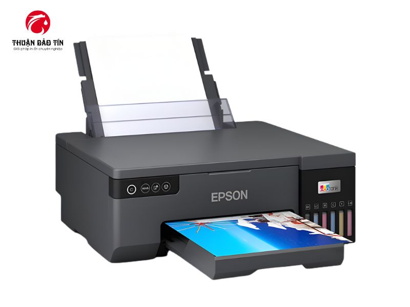 Máy in Epson L8050 cho màu ảnh tươi, nhìn rất đã mắt.